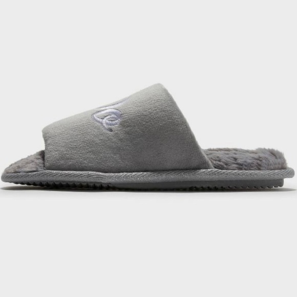 NWT DearfoamsI Do Crew Wedding Slipper Gray with White Embroidered Letters Large - Picture 6 of 7